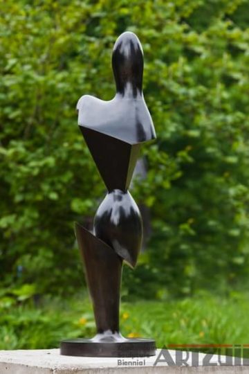 Jean-Arp-Torse-Enjoué-ARTZUID-2011-archief