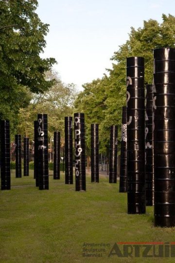 Marcel-Pinas-Kibi-Wi-Totem-ARTZUID-2011-archief